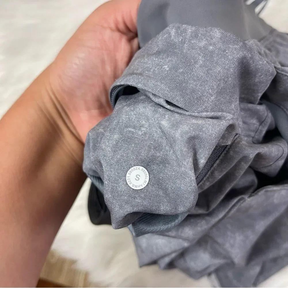 Lululemon T.H.E. Short 9